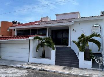 52d2ee332befc63b47a917664c888671182cc50356ce6a7d31e36c3e39b17b55 · Casa en Venta en Veracruz Fracc. Costa de Oro con 2 Hab en P. B