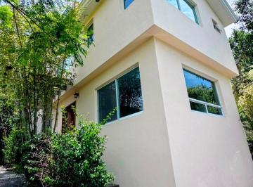 Casa de 3 habitaciones, Zapopan · Casa en Renta en Cañadas