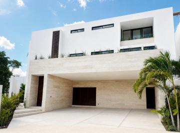 Casa · 394m² · 4 Recámaras · Casa - Los Santos