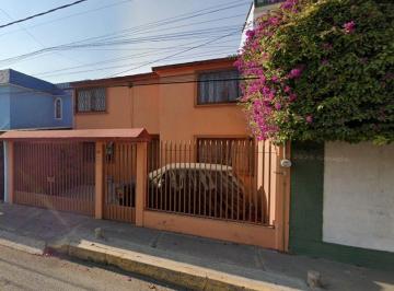 Casa de 4 habitaciones, Ecatepec de Morelos · Casa en Venta en Bosques de Ecatepec