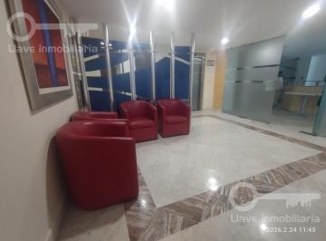 Oficina · 250m² · Oficina Amueblada o Sin Amueblar en Renta en Av 16 de Septiembre, Col. Centro, Coatzacoalcos, Ver.