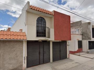 Casa de 3 habitaciones, San Luis Potosí · Casa en Venta en Dalias, San Luis Potosí. Cll