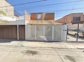 Casa de 3 habitaciones, Aguascalientes · Casa en Venta Col, Vista del Sol II Aguascalientes Lmb
