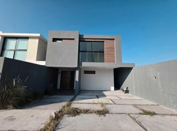 9faff0b24d50abede637e29fa5e800a5032b14bb3c2f85049cd050fa1e15e639 · Casa en Venta en Veracruz Fracc. Lomas del Mediterráneo Riviera Veracruzana.