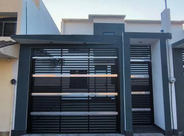 2a6a5a626cd517df927f31edec6dd42d3d0ad3fc209c187ac933b323450e496a · Casa en Venta en Veracruz con Hab. en P. B. Col. Ejido Primero de Mayo Sur