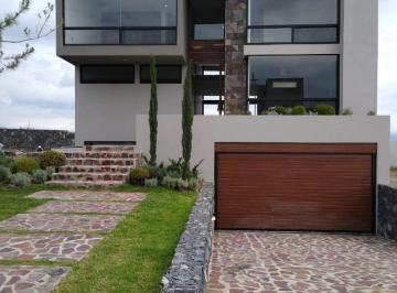 Casa en condominio de 4 habitaciones, León · Casa en Renta con Alberca en La Campiña del Bosque Fraccionamiento Privado Al Norte de Leon