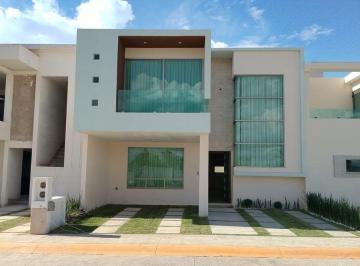 Casa de 4 habitaciones, Pachuca · Vendo Casa Residencial Elite Cerca de Centro Comercial Explanada con Alberca y Salon de Fiestas