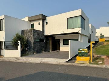 1b344a7046861ecc4177860c2549bfa9b276ed62bbdb0f6da2f3d20c8dae4fa4 · Casa en Venta en Veracruz Fracc. Lomas de La Rioja