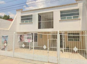 Casa de 4 habitaciones, Pachuca · Casa en Venta, Antonio de Roa, Pachuca, Hgo