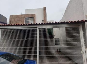 Casa de 3 habitaciones, Corregidora · Amplia Casa en Renta Amueblada Zona Piramides, Cercana Al Parque Ind Balvanera y Salida a Celaya