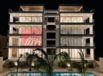 Departamento · 292m² · 5 Recámaras · - Dv Departamento Venta Mérida, Yucatán