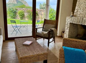 Casa de 2 habitaciones, Ezequiel Montes · Casa Peña Serena: Naturaleza y Vistas La Peña de Bernal