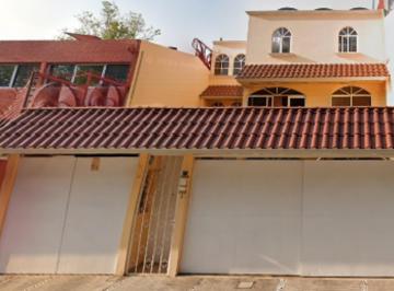 Casa de 5 habitaciones, Coyoacán · Venta de Casa en Cdmx Coyoacan Paseos Taxqueña