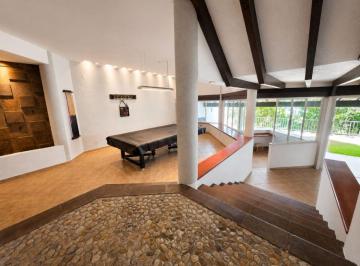 Casa de 5 habitaciones, Huixquilucan · Residencia de Lujo en Calle Cerrada con Vigilancia en Lomas de La Herradura