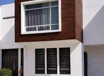 Casa de 3 habitaciones, Tijuana · Casa en Venta - La Presa