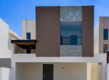 Casa de 3 habitaciones, García · Casa en Renta en Adara, Garcia