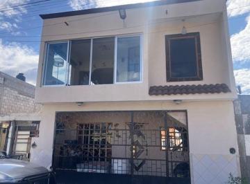 Casa · 195m² · 4 Recámaras · Casa en Venta Al Ote. de La Ciudad de Torreón