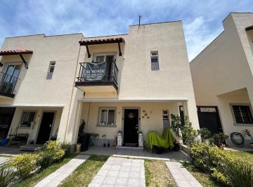 Casa en condominio · 3 Recámaras · 2 Estacionamientos · Casa en Venta en Alta California