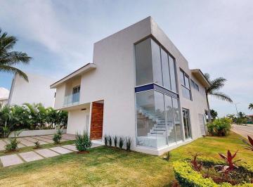 Casa · 370m² · 4 Recámaras · 4 Estacionamientos · Se Vende Casa en Los Tigres, Nuevo Vallarta.
