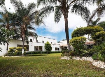 5f26c4b2646fc11a86aad0f5b2cbdcf97d8c99f82157da6d8689eb2388892df7 · Residencia de Lujo + Rancho Privado | 8 Ha | Peña de Bernal | Qro