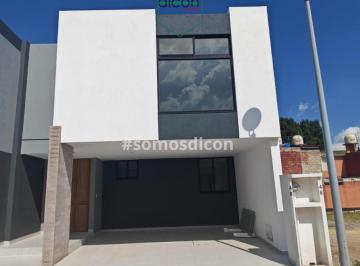 Casa de 4 habitaciones, Cuautlancingo · Casa en Venta La Vid Residencial