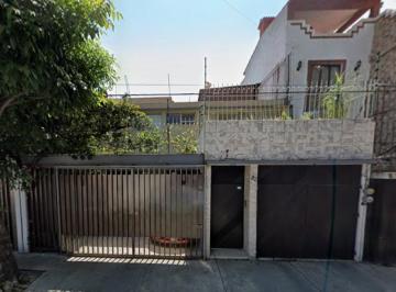 Casa de 4 habitaciones, Coyoacán · Venta de Casa en Campestre Churubusco, Coyoacan, Ciudad de Mexico.