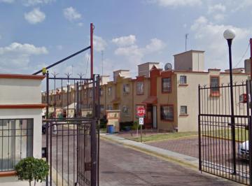 Casa de 2 habitaciones, Ecatepec de Morelos · Casa en Ecatepec en Recuperación Bancaria