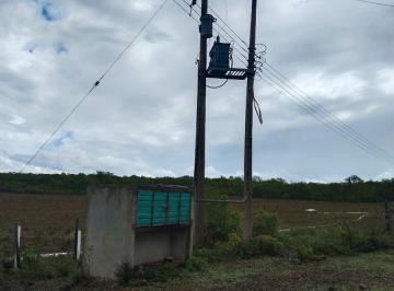 2154bf5b0f935c09f4fe99f184687274ce88024f77b398d161929066bbbb9090 · Rancho de 60 Hectáreas con Energía Eléctrica Cerca de Valladolid Propiedad Priva