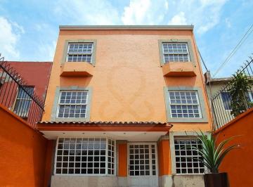 Casa · 283m² · 4 Recámaras · 2 Estacionamientos · Casa en Venta en Haciendas de Coyoacán