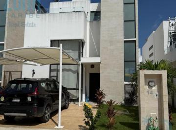 Casa · 253m² · 3 Recámaras · 2 Estacionamientos · Casa en Fraccionamiento Bali