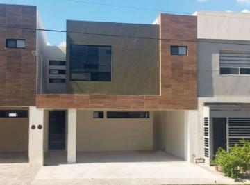 Casa · 173m² · 3 Recámaras · 2 Estacionamientos - MV · Casa en Venta en Galerías de Camino Real a Estrenar