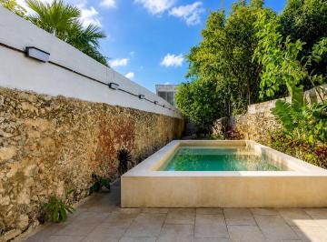 Casa de 2 habitaciones, Mérida · Casa en Renta con Piscina en El Centro de Mérida