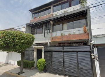 Casa de 4 habitaciones, Coyoacán · Venta de Casa en Campestre Churubusco, Coyoacan, Ciudad de Mexico.