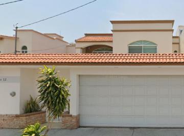 Casa de 3 habitaciones, Querétaro · Venta de Casa en Queretaro Colinas del Cimatario