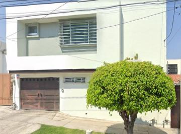 Casa de 2 habitaciones, León · Casa en Venta en Valle del Campestre Leon Guanajuato