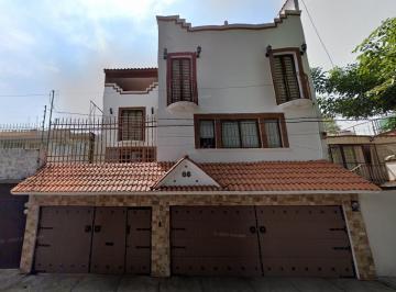 Casa de 4 habitaciones, Coyoacán · Casa en Venta en Campestre Churubusco Coyoacán Cdmx