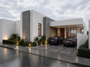 Casa · 116m² · 2 Recámaras · 2 Estacionamientos · Casa de un Nivel con Terreno 180 m² | Lomas del Dorado