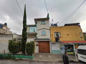 Casa de 3 habitaciones, Venustiano Carranza · Casa en Venta en Corea 38, Col. Revolución, Venustiano Carranza, Cdmx