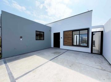 9d9f5dd59351bcd735ad5ca265dd969eda3efda400229932c2dc30565372e28a · Casa en Venta en Veracruz de un Nivel Fracc. Lomas de La Rioja
