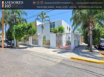 Casa de 4 habitaciones, Zapopan · Casa en Venta Zona Las Aguilas