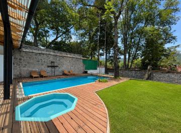 Casa en condominio · 700m² · 5 Recámaras · 5 Estacionamientos · Casa en Renta, Dentro de Club de Golf Avàndaro.