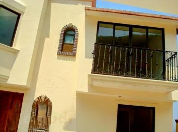 Casa de 7 habitaciones, Jiutepec · Casa de Descanso con Vista Espectacular Al Valle de Cuernavaca