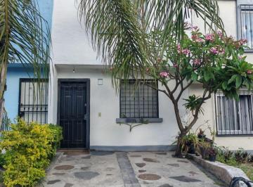 Casa en condominio de 2 habitaciones, San Pedro Tlaquepaque · Casa Dos Plantas Santa Anita