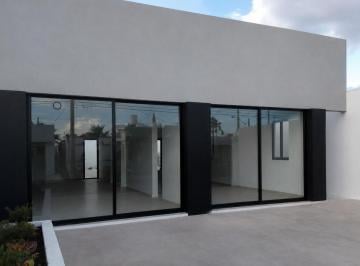 Local comercial · 160m² · Local - Mérida