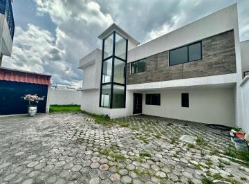 Casa en condominio · 255m² · Casa Amplia en Venta en San Mateo Atenco en Privada Cerca a Colegio Terranova