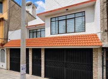Casa de 3 habitaciones, Gustavo A. Madero · Casa Adjudicada en San Juan de Aragon VI, Se Muestran Papeles!