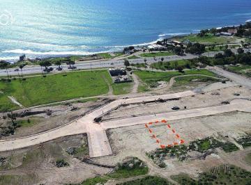 Terreno / Lote · 450m² · Terreno en Venta