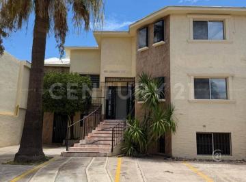 Oficina · 415m² · 8 Estacionamientos · Oficina en Venta en Burocrata Chihuahua, Chih.