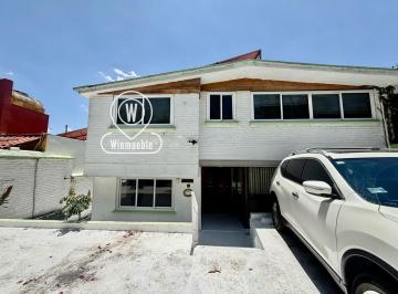 Casa · 365m² · 4 Recámaras · 3 Estacionamientos · Casa en Venta en Heroes de La Revolucion