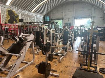 1dade58dd9a4dd2a61d9e5a172e98f9e263fb7bebb2d31487310bd830d10a540 · Bodega en Renta en Tlalpan